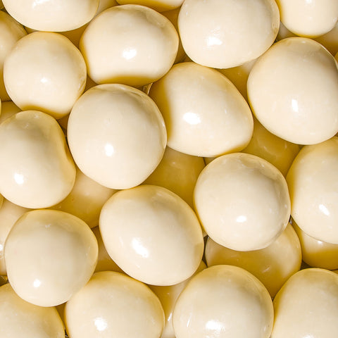 Freeze-Dried Strawberries in White Chocolate